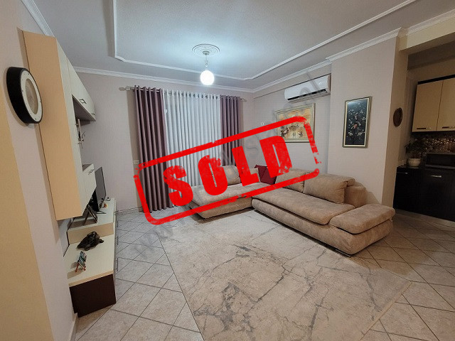 Apartament 2+1 ne shitje ne Yzberisht, ne Tirane